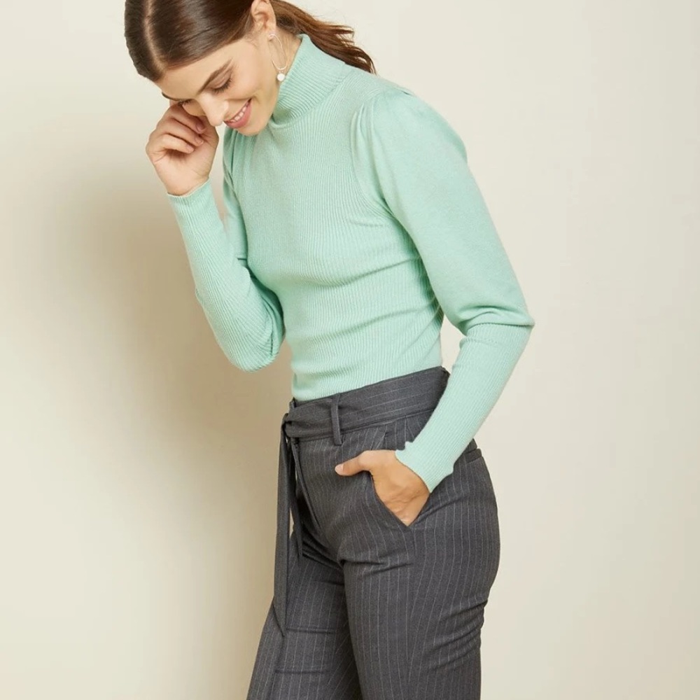 RW&CO Turtleneck size M